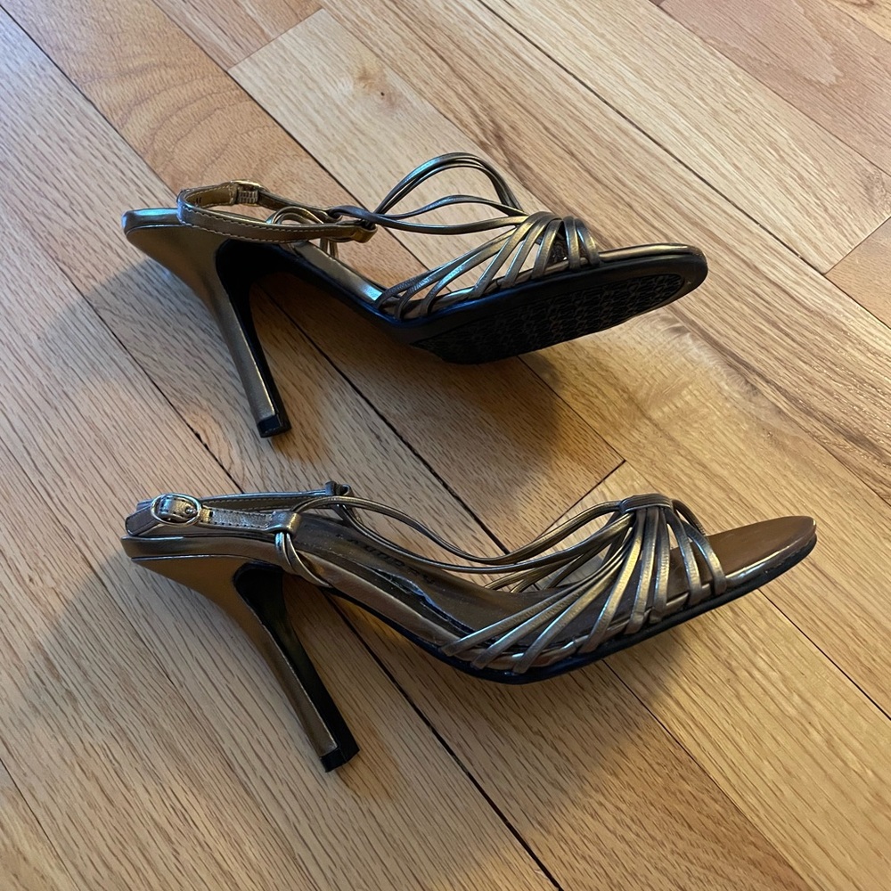 Chinese Laundry Bronze Heels